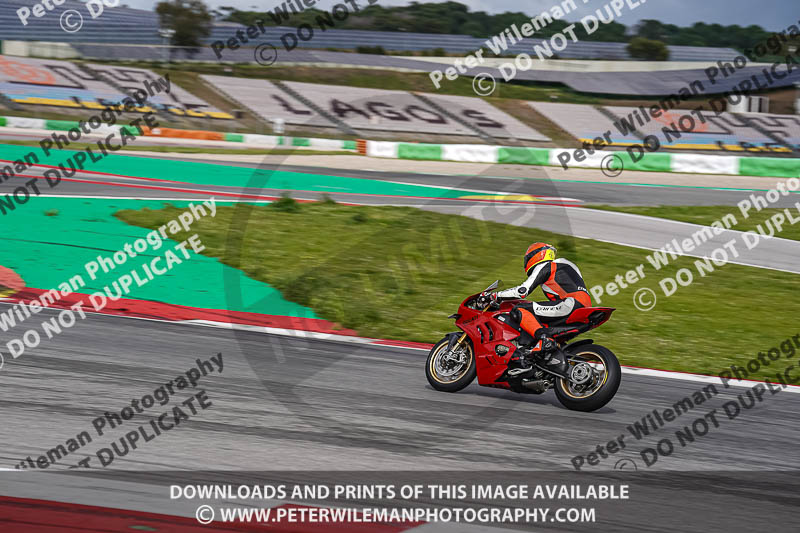 motorbikes;no limits;peter wileman photography;portimao;portugal;trackday digital images